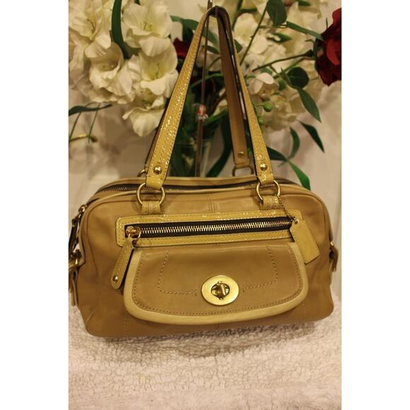 Coach Bonnie Leather Large Satchel Bag 13382 purse (pu2000 - Picture 1 of 1
